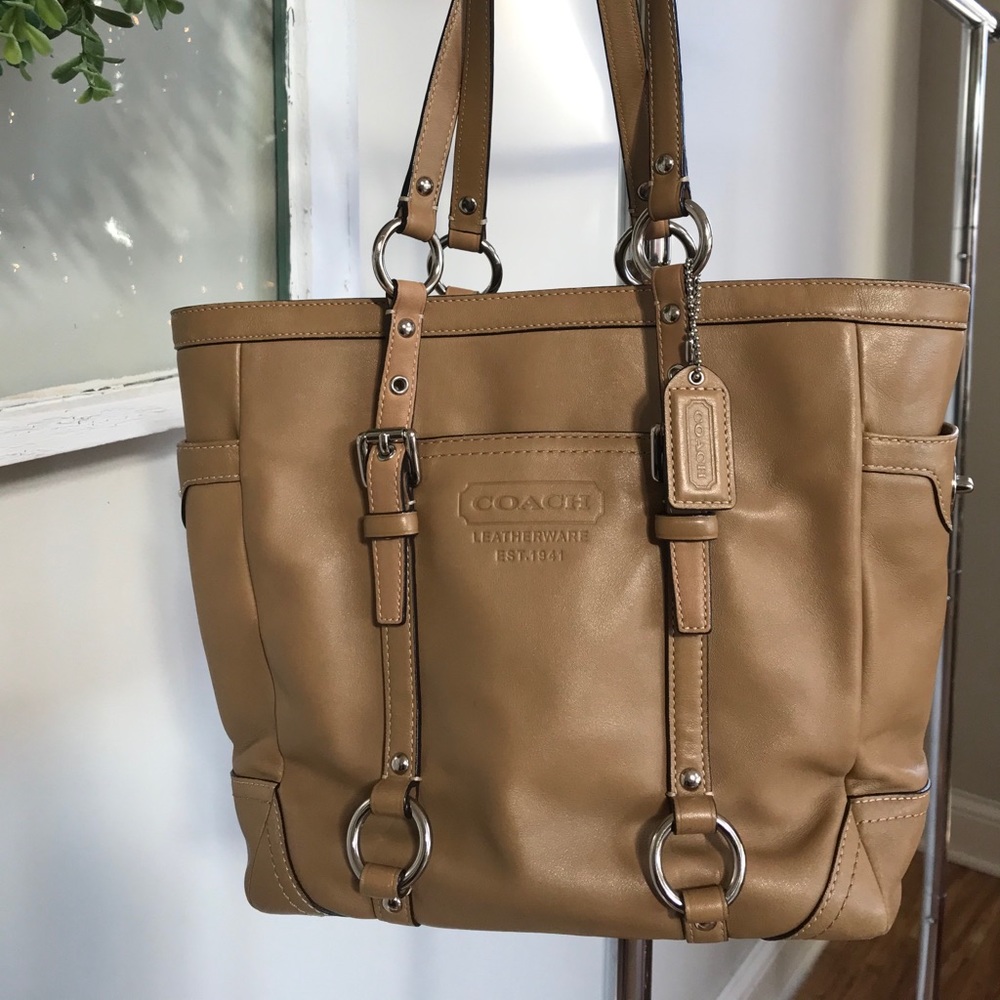 Coach lunch tote. Camel color.